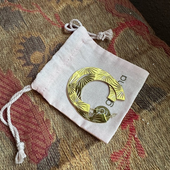 Gorjana gold loops - Picture 5 of 5